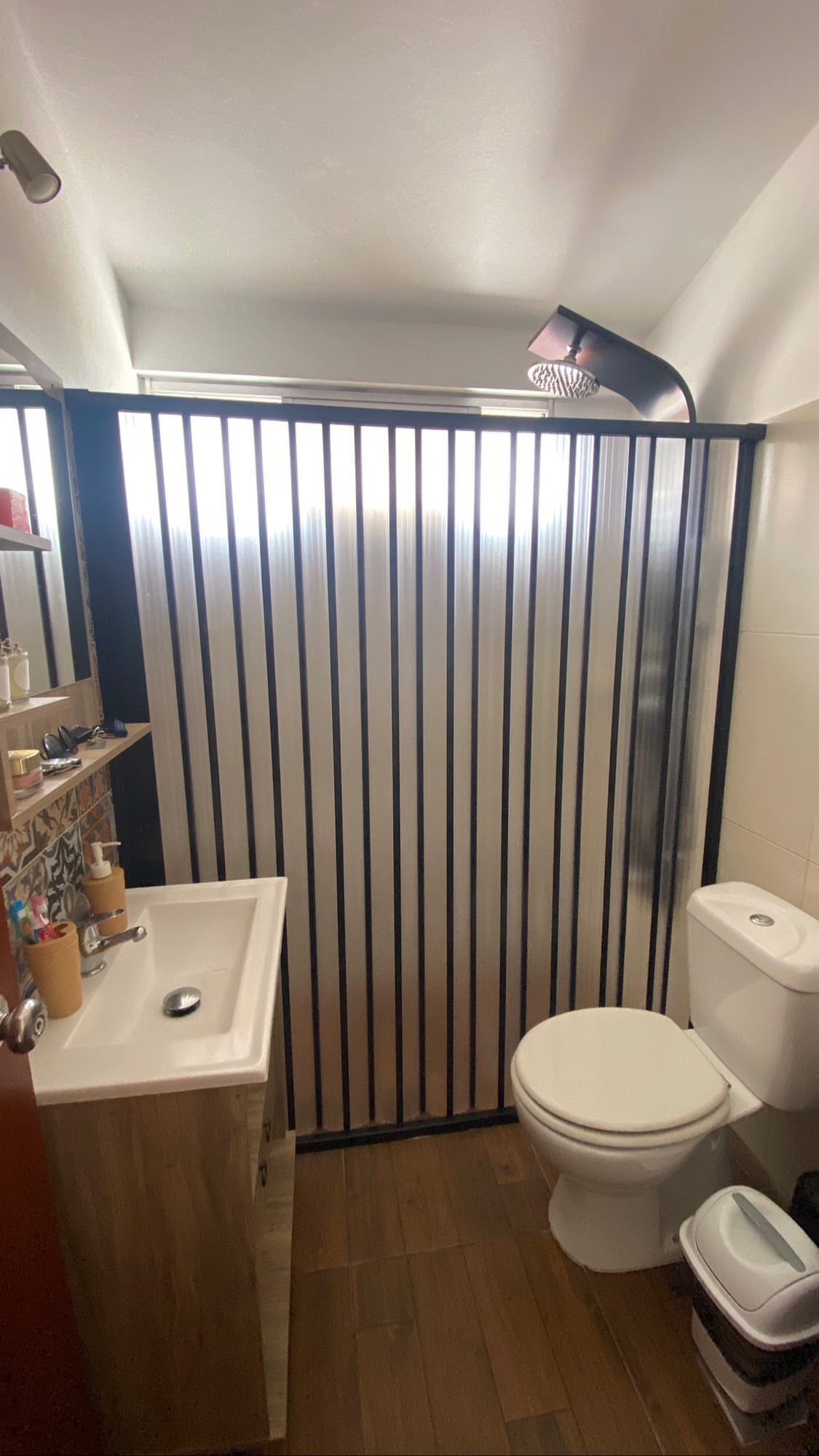 Mampara de baño plegable negra